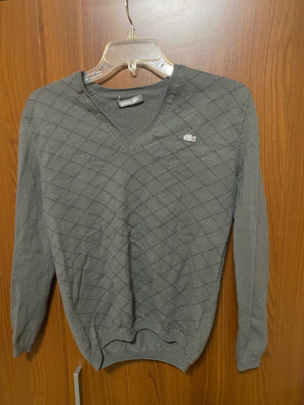 Lacoste Gray V-Neck Diamond Knit Pure New Wool Sweater size 44 fits like a Sm/M